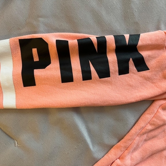NWOT PINK Victoria's Secret Logo 1/4 Button Pullover Sweatshirt - Picture 3 of 5